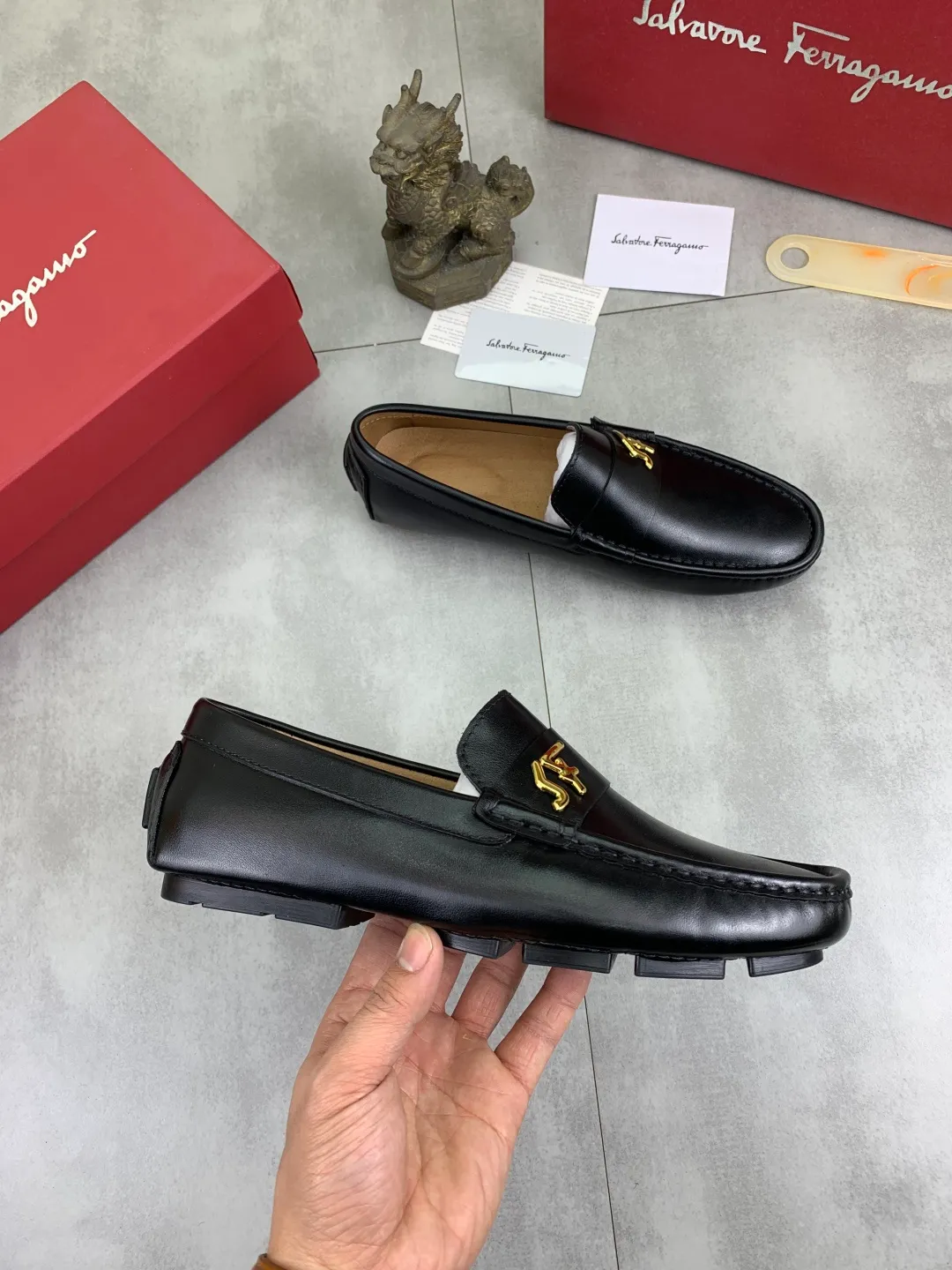 Men's Men's Shoes 💰P380💰【New Style】Water-dyed Pigli 🆘【Salvatore Ferragamo】Men's latest casual beanie shoes! Available at counters simultaneously! The fabric is made of specially imported original calfskin, and the interior is made of imported water-dyed pigskin. It is absolutely luxurious and leads the fashion trend. Matching code: 38-45 3️⃣colors available